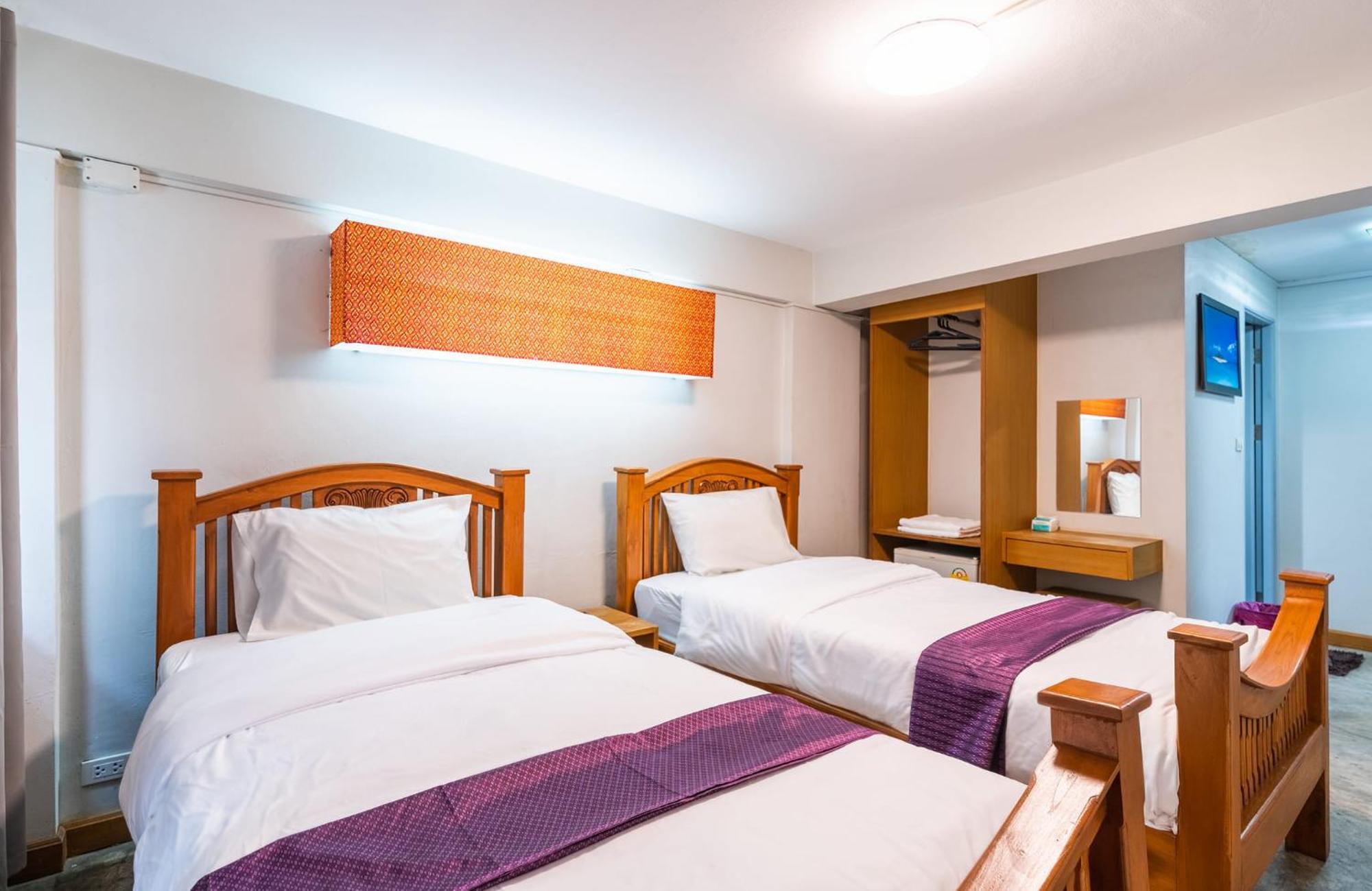 Go Inn Khaosan Road Bkk โกอินน์ ตรอกข้าวสาร Bangkok Bagian luar foto